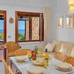 Vittoria - * Costa Paradiso