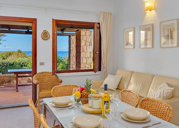 Vittoria - * Costa Paradiso